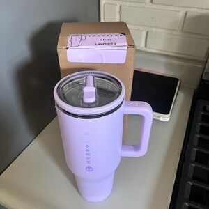 HydroJug 40oz Traveler in Lavender